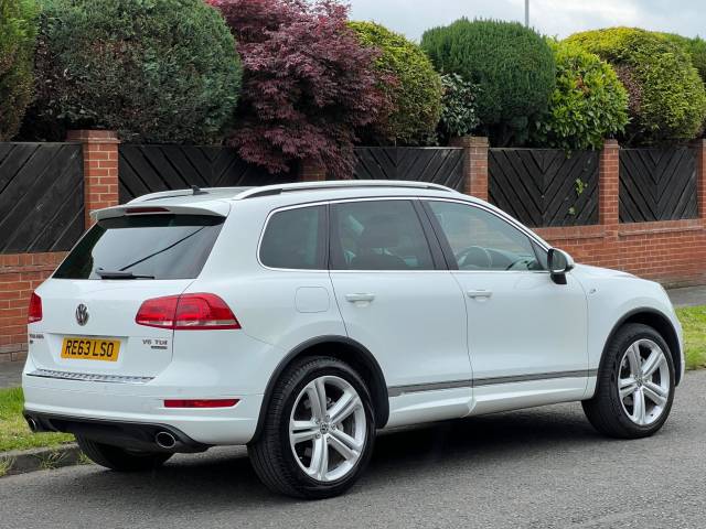 2013 Volkswagen Touareg 3.0 TDI V6 BlueMotion Tech R-Line Tiptronic 4WD Euro 5 (s/s) 5dr