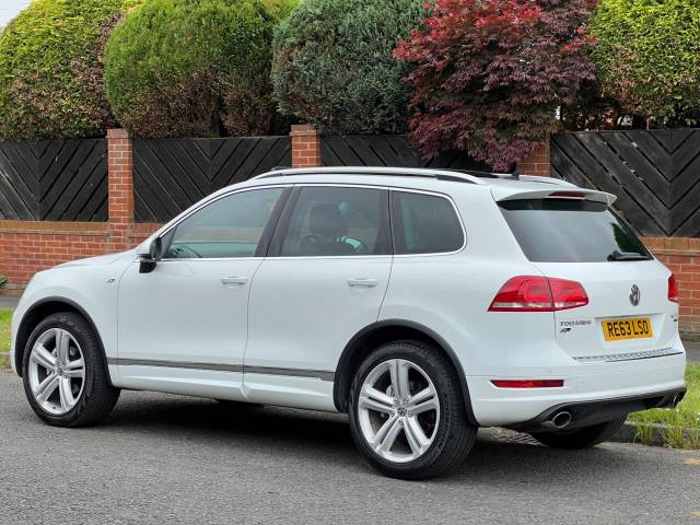 2013 Volkswagen Touareg 3.0 TDI V6 BlueMotion Tech R-Line Tiptronic 4WD Euro 5 (s/s) 5dr